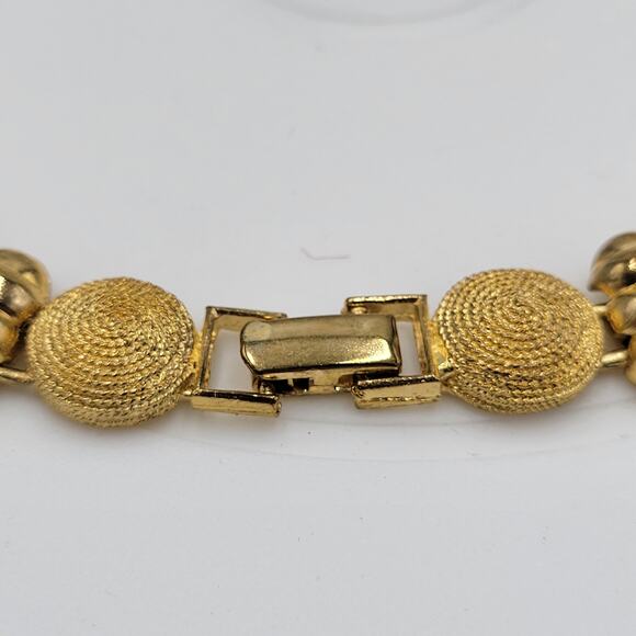Vintage Button Beehive Choker Necklace 18" Matte Gold Tone Swirled Textured - Picture 4 of 14